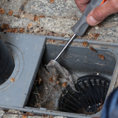 Desatranco de bajantes en Gandia